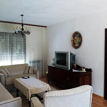 Bosnian Holiday بيت للعطل