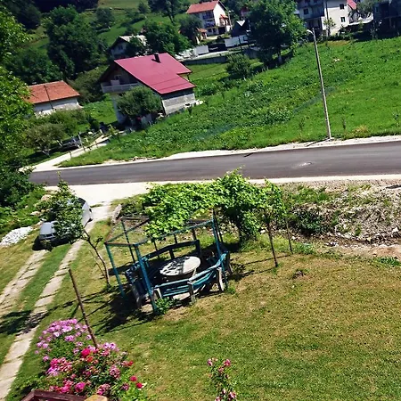 Bosnian Holiday سراييفو